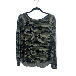 Evereve Camouflage Ribbed Henley Top Size Small Long Sleeve Casual